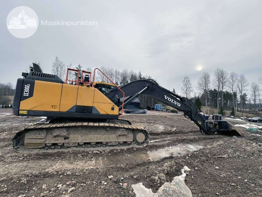 Volvo EC 300 EL - Kettenbagger: das Bild 5 Volvo EC 300 EL - Kettenbagger: das Bild 5