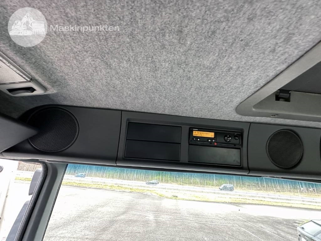 Koffer LKW Volvo FL 612: das Bild 18