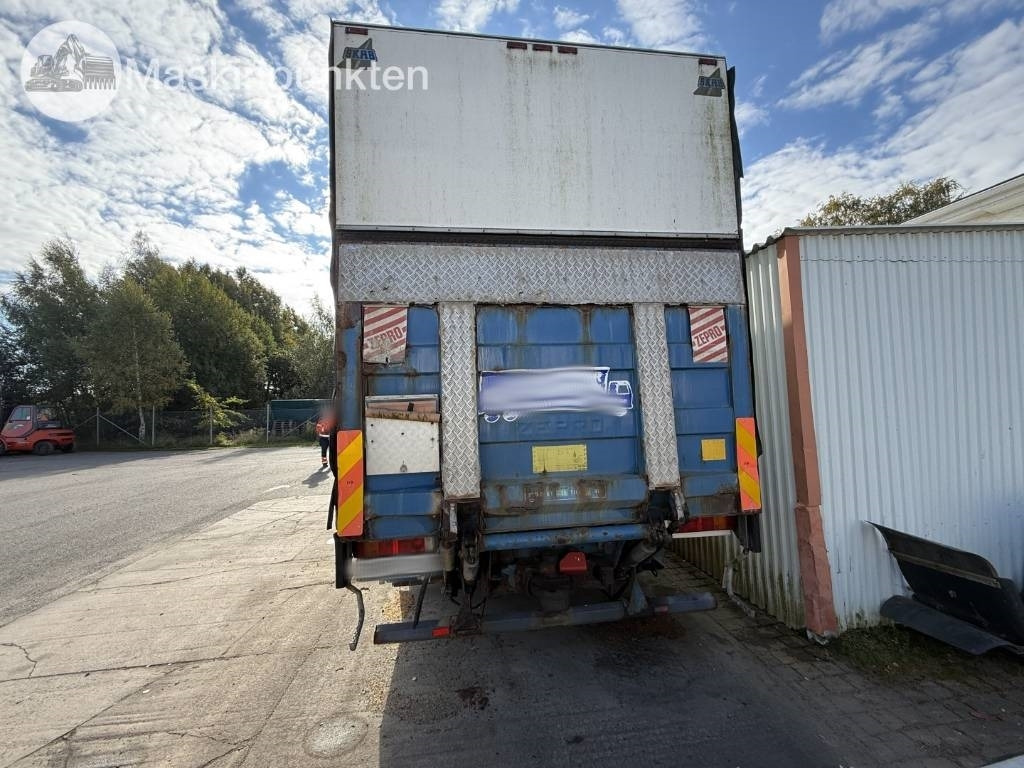 Volvo FM 12 - Koffer LKW: das Bild 5 Volvo FM 12 - Koffer LKW: das Bild 5