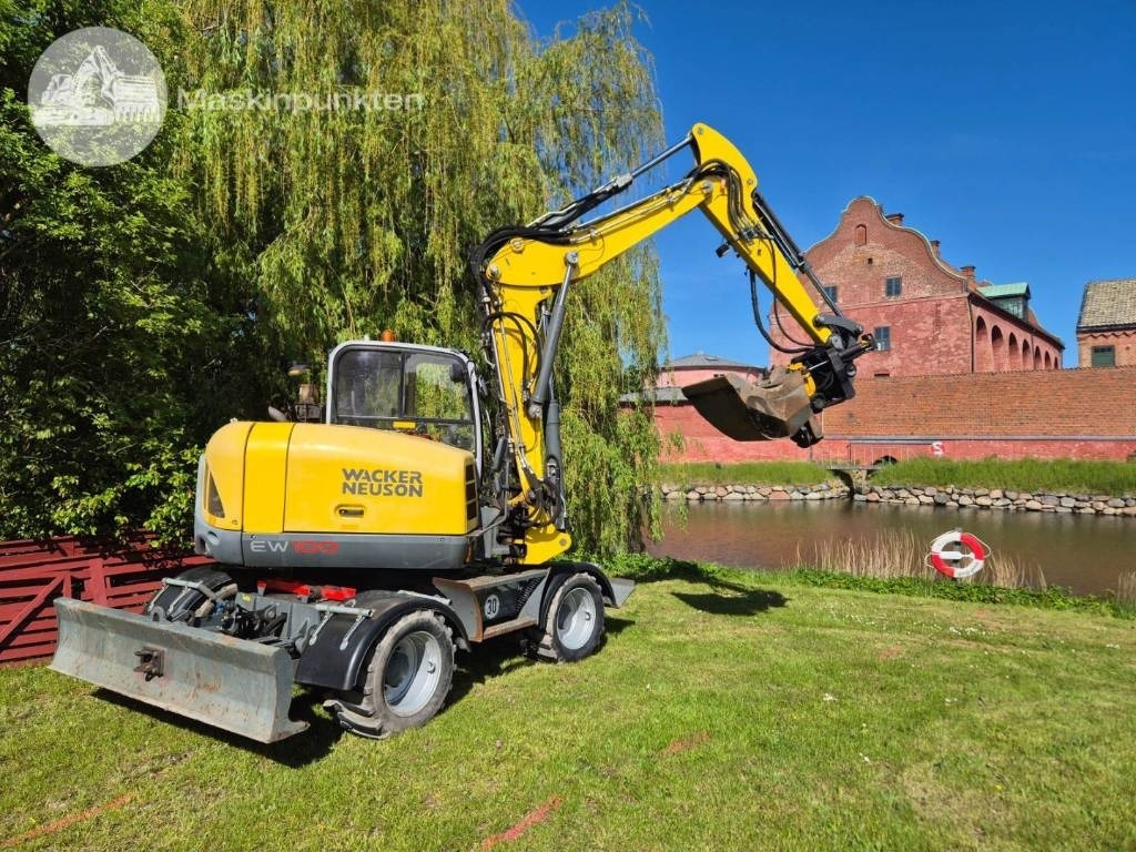 Wacker Neuson EW 100 med vagn - Mobilbagger: das Bild 4 Wacker Neuson EW 100 med vagn - Mobilbagger: das Bild 4