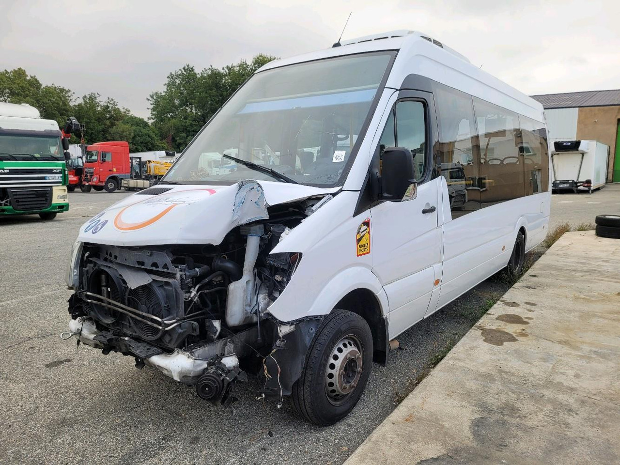 Kleinbus, Personentransporter MERCEDES SPRINTER II CHASSIS 5.0T 516 C: das Bild 9 Kleinbus, Personentransporter MERCEDES SPRINTER II CHASSIS 5.0T 516 C: das Bild 9