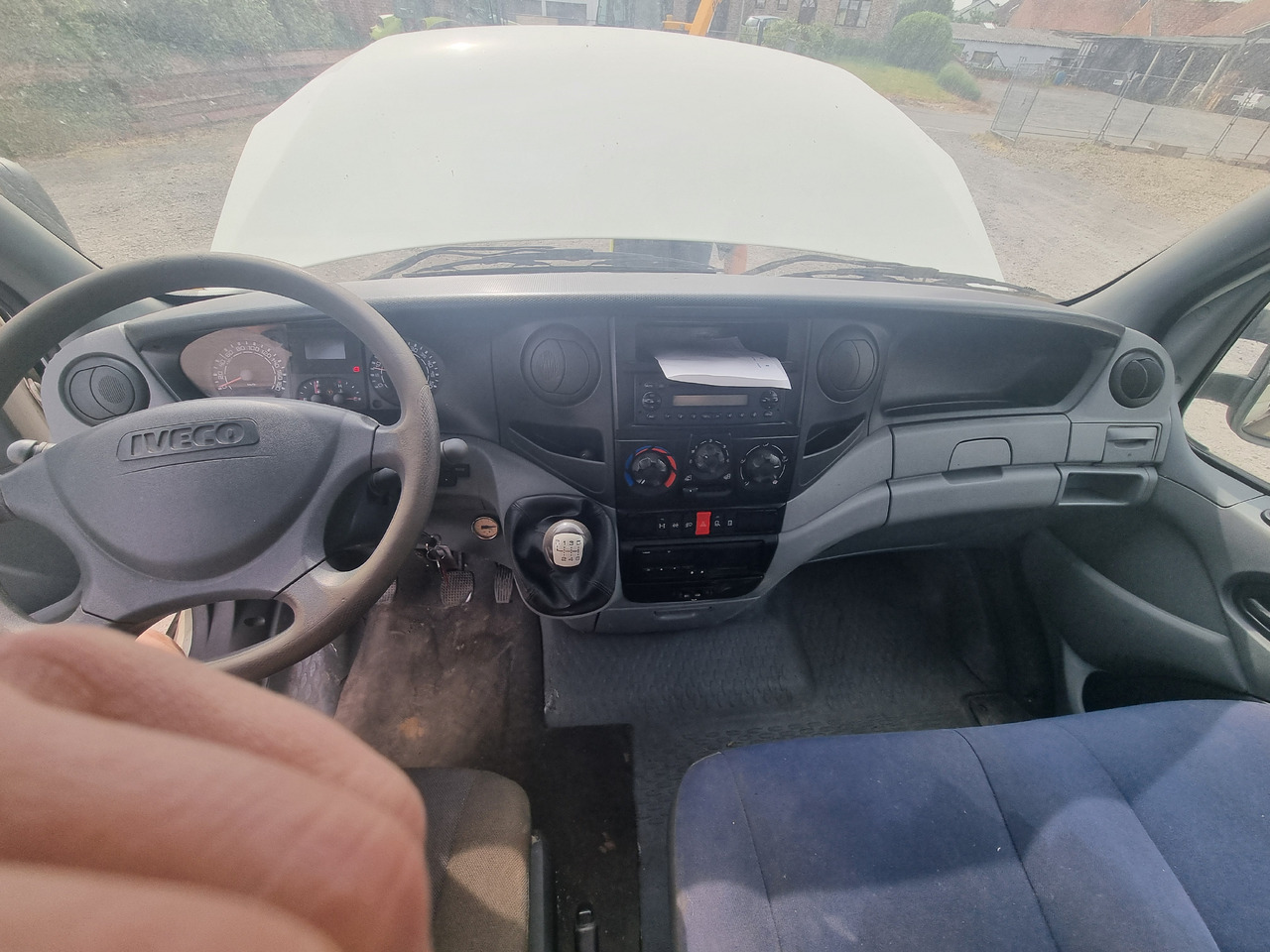 Minisattelzug IVECO DAILY 35C18: das Bild 8