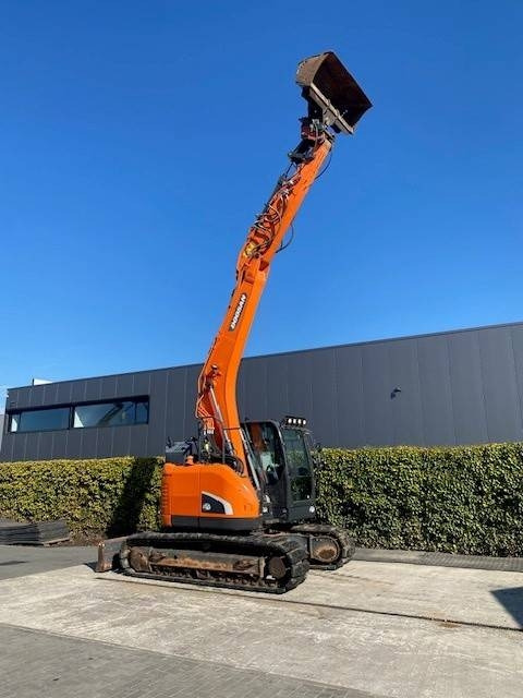 Doosan DX140 LCR-5 - Kettenbagger: das Bild 1 Doosan DX140 LCR-5 - Kettenbagger: das Bild 1
