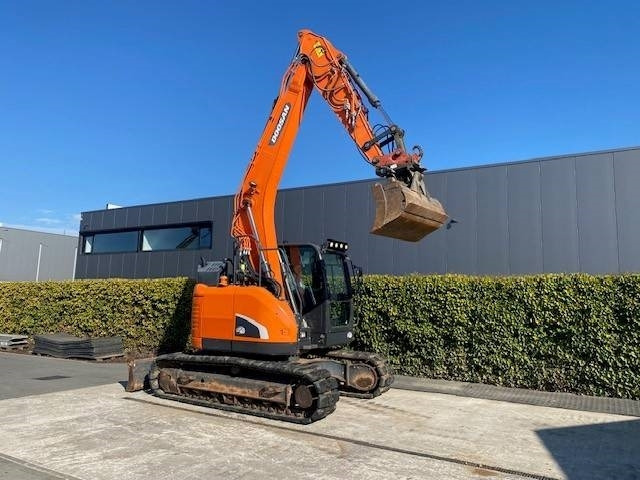 Doosan DX140 LCR-5 - Kettenbagger: das Bild 5 Doosan DX140 LCR-5 - Kettenbagger: das Bild 5