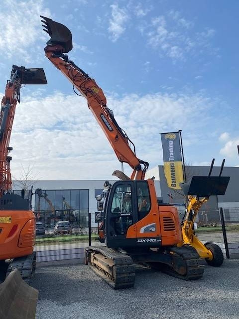Doosan DX140LCR-5 - Kettenbagger: das Bild 1 Doosan DX140LCR-5 - Kettenbagger: das Bild 1
