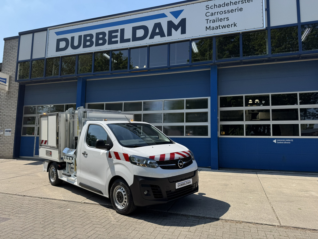 Opel E-Vivaro Sammelfahrzeug - Kipper Transporter, Elektro-Transporter: das Bild 4 Opel E-Vivaro Sammelfahrzeug - Kipper Transporter, Elektro-Transporter: das Bild 4