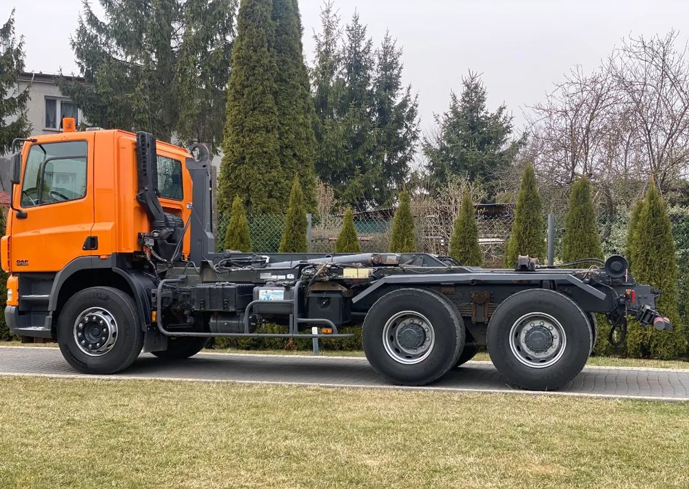 DAF CF 85.340 6X4 MANUAL - Abrollkipper: das Bild 5 DAF CF 85.340 6X4 MANUAL - Abrollkipper: das Bild 5