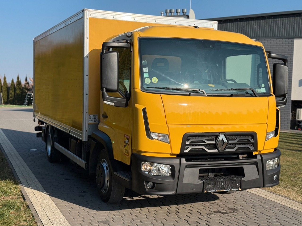 Renault D 7.5 AUTOMATIC BOX - Koffer Transporter: das Bild 1 Renault D 7.5 AUTOMATIC BOX - Koffer Transporter: das Bild 1