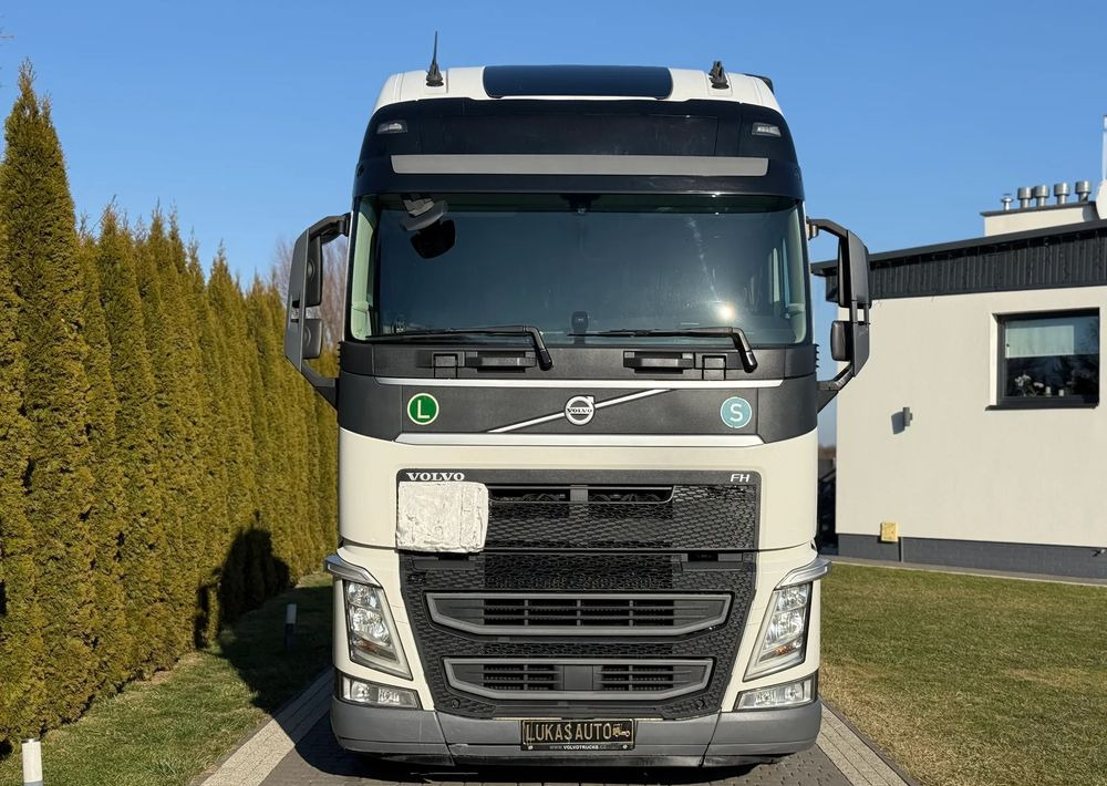 Volvo FH 500 PARK COOL HYDRAULIKA ADR - Sattelzugmaschine: das Bild 2 Volvo FH 500 PARK COOL HYDRAULIKA ADR - Sattelzugmaschine: das Bild 2