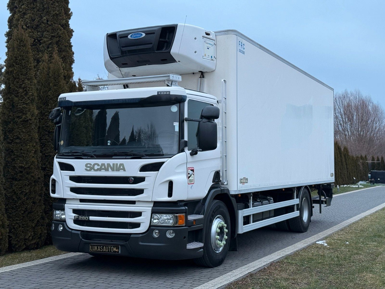 Scania P280 CHEREAU CARRIER - Kühlkoffer LKW: das Bild 1 Scania P280 CHEREAU CARRIER - Kühlkoffer LKW: das Bild 1