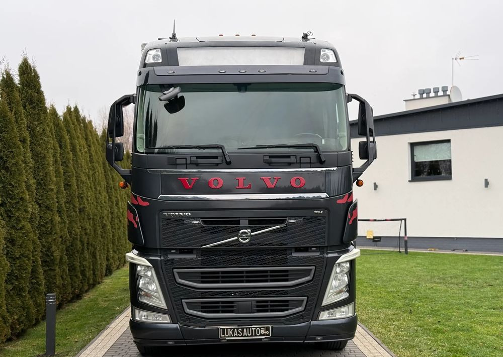 Volvo FH 500 6X2 CHEREAU THERMO KING UT1200 - Kühlkoffer LKW: das Bild 2 Volvo FH 500 6X2 CHEREAU THERMO KING UT1200 - Kühlkoffer LKW: das Bild 2