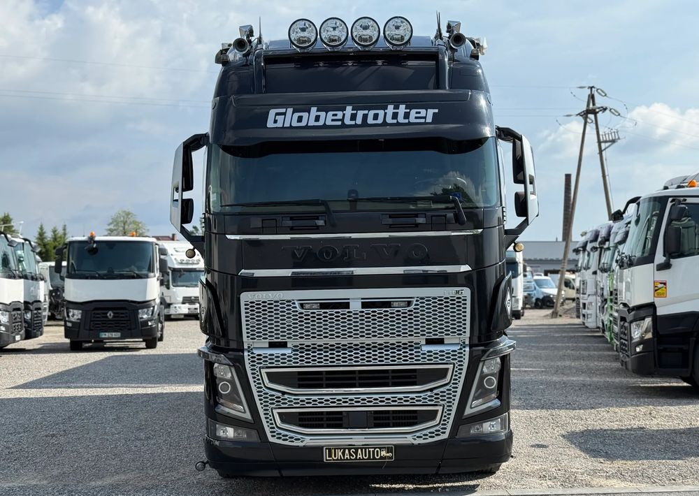 Volvo FH16 660 HP TANDEM 6x2 LIMITED EDITION - Koffer LKW: das Bild 2 Volvo FH16 660 HP TANDEM 6x2 LIMITED EDITION - Koffer LKW: das Bild 2