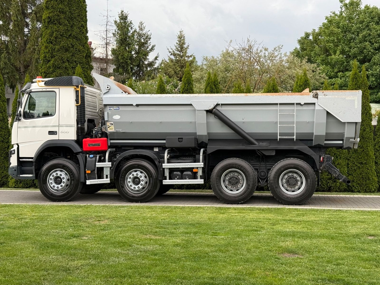 Volvo FMX 500 8X4 RETARDER - Kipper: das Bild 5 Volvo FMX 500 8X4 RETARDER - Kipper: das Bild 5