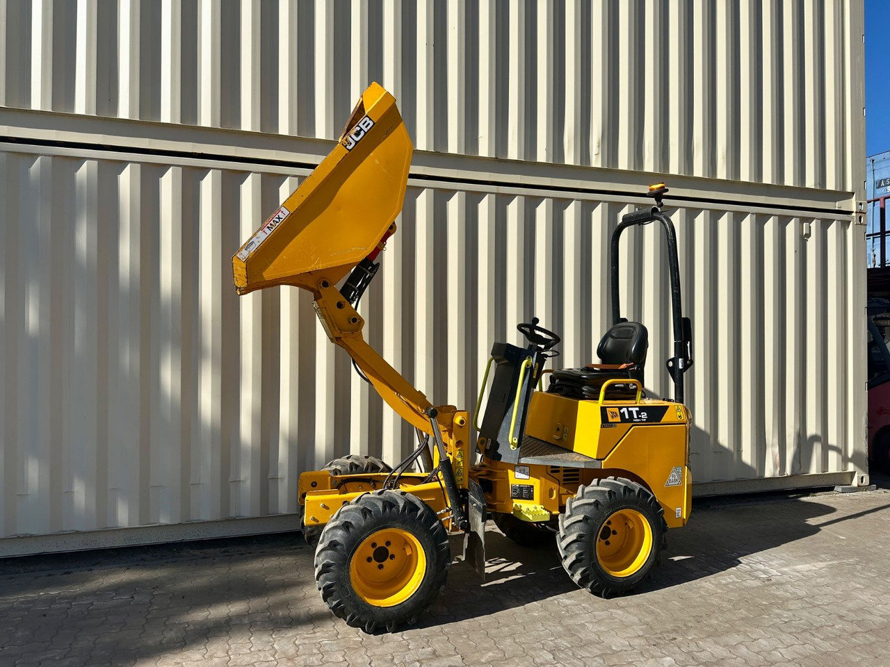JCB 1T-2 High Tip Dumper, 676 Bh, 1.000 KG - Mini-Kipper: das Bild 3 JCB 1T-2 High Tip Dumper, 676 Bh, 1.000 KG - Mini-Kipper: das Bild 3