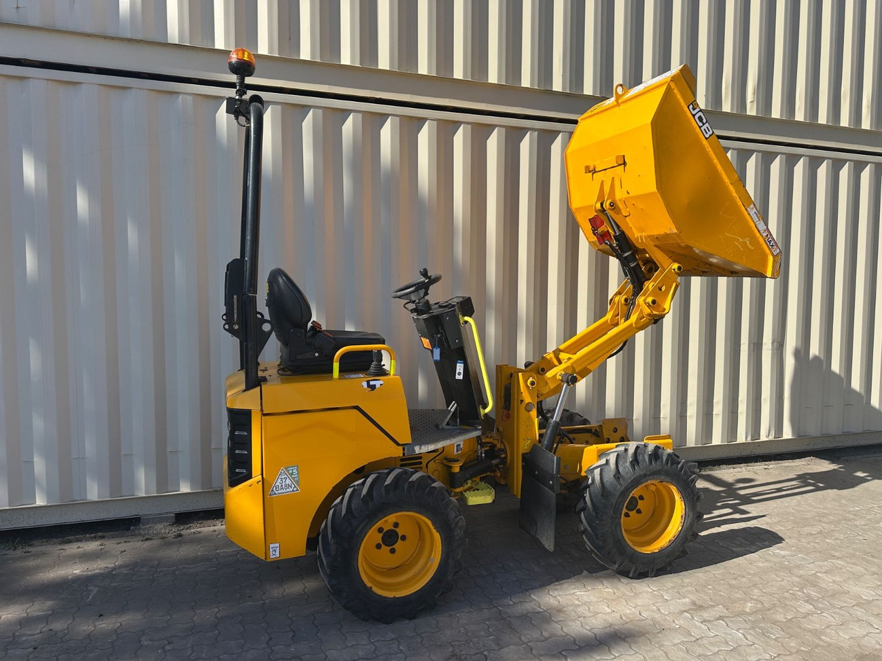 JCB 1T-2 Hochkipper Dumper, 362 Bh, 1.000 KG - Mini-Kipper: das Bild 4 JCB 1T-2 Hochkipper Dumper, 362 Bh, 1.000 KG - Mini-Kipper: das Bild 4