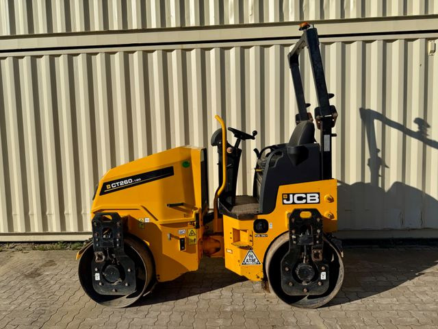 JCB CT260-120 / 2019 BJ / 751 H / 2.560 KG - Straßenwalze: das Bild 2 JCB CT260-120 / 2019 BJ / 751 H / 2.560 KG - Straßenwalze: das Bild 2