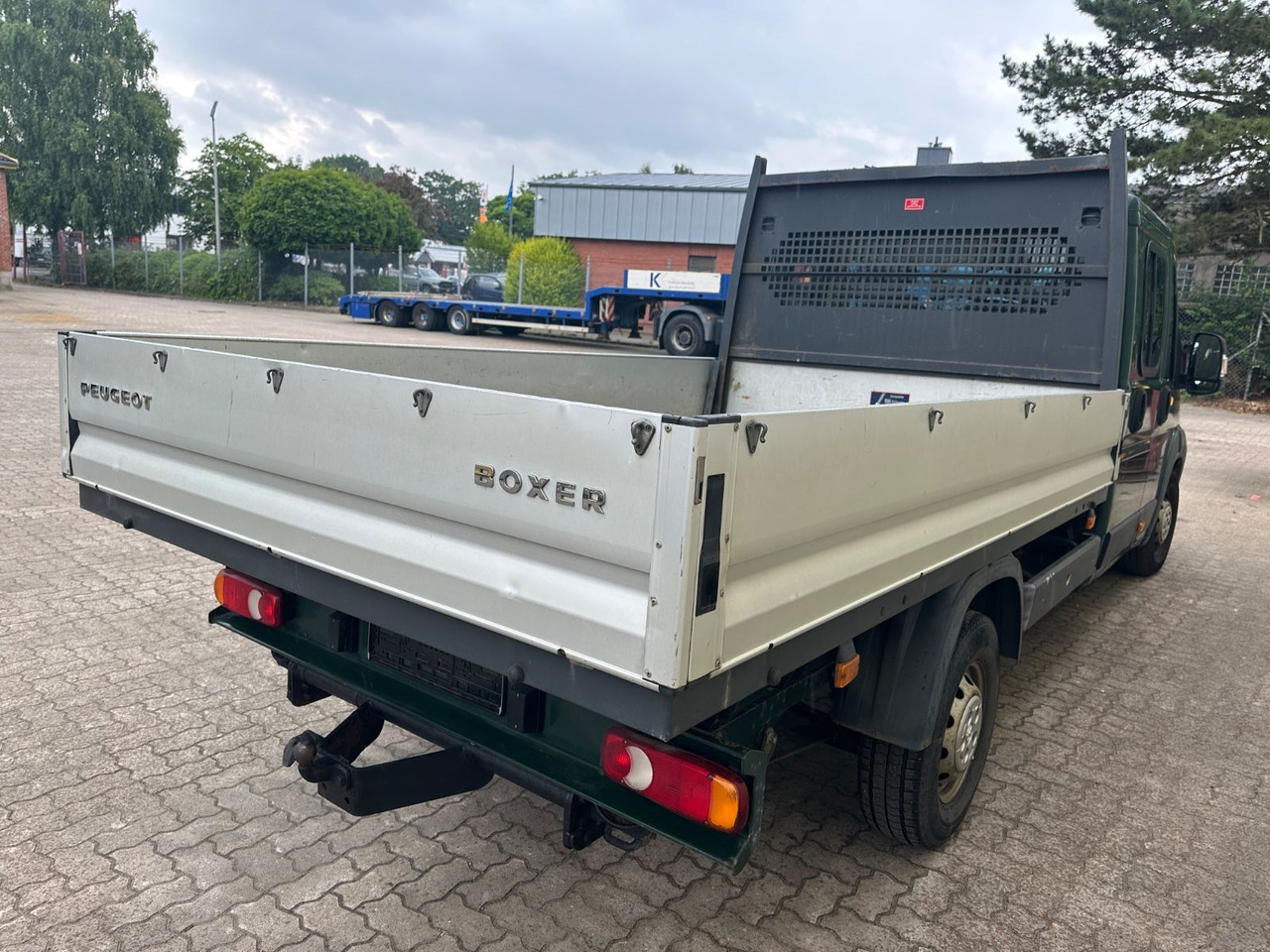 Peugeot Boxer / 1. Hand / Tüv 03/26 - Pritsche Transporter, Transporter mit Doppelkabine: das Bild 5 Peugeot Boxer / 1. Hand / Tüv 03/26 - Pritsche Transporter, Transporter mit Doppelkabine: das Bild 5