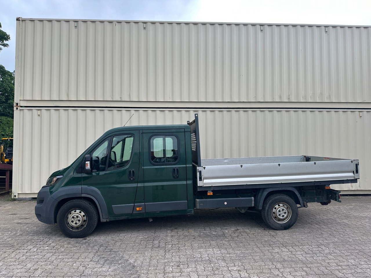 Peugeot Boxer / 1. Hand / Tüv 03/26 - Pritsche Transporter, Transporter mit Doppelkabine: das Bild 2 Peugeot Boxer / 1. Hand / Tüv 03/26 - Pritsche Transporter, Transporter mit Doppelkabine: das Bild 2
