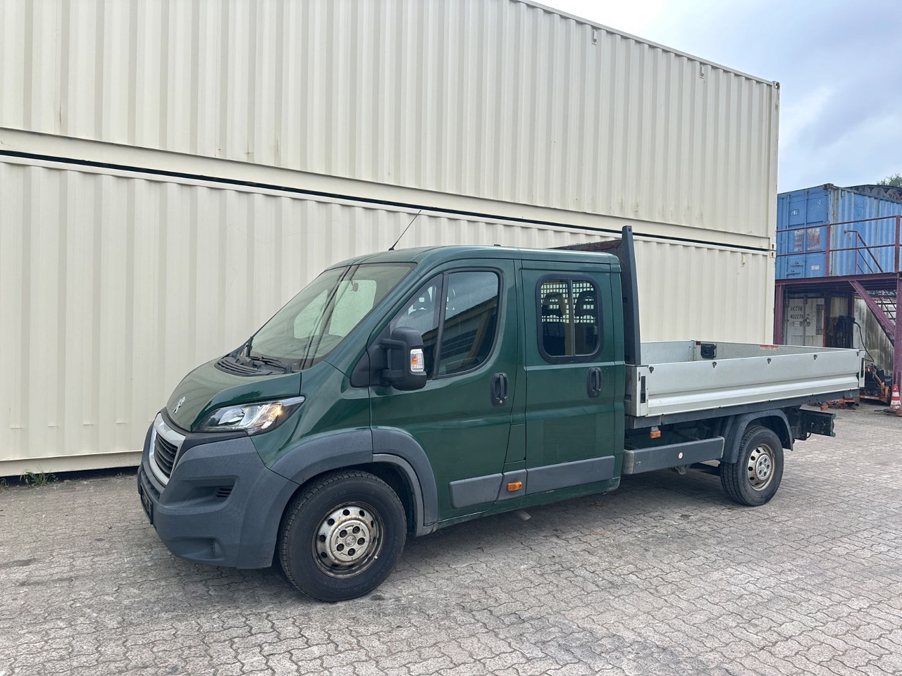 Peugeot Boxer / 1. Hand / Tüv 03/26 - Pritsche Transporter, Transporter mit Doppelkabine: das Bild 1 Peugeot Boxer / 1. Hand / Tüv 03/26 - Pritsche Transporter, Transporter mit Doppelkabine: das Bild 1
