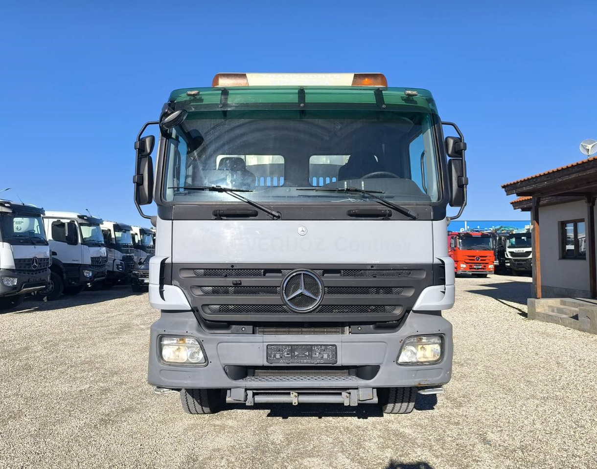 MERCEDES-BENZ Actros 1855 4X4 - Kipper: das Bild 2 MERCEDES-BENZ Actros 1855 4X4 - Kipper: das Bild 2