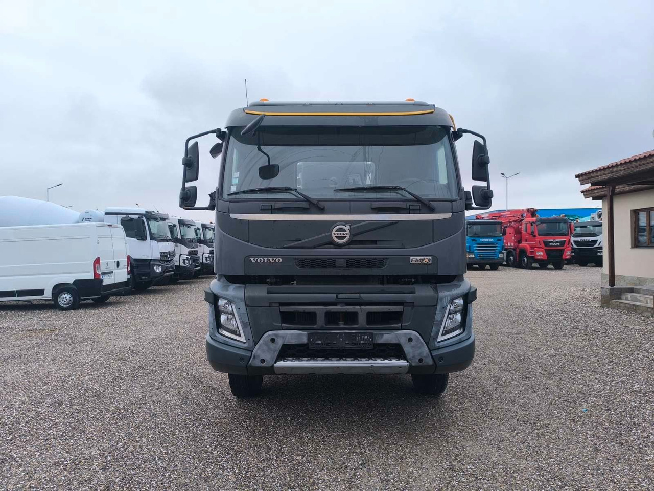 Volvo FMX 410 LIEBHERR 9M3 EURO6 - Fahrmischer: das Bild 2 Volvo FMX 410 LIEBHERR 9M3 EURO6 - Fahrmischer: das Bild 2