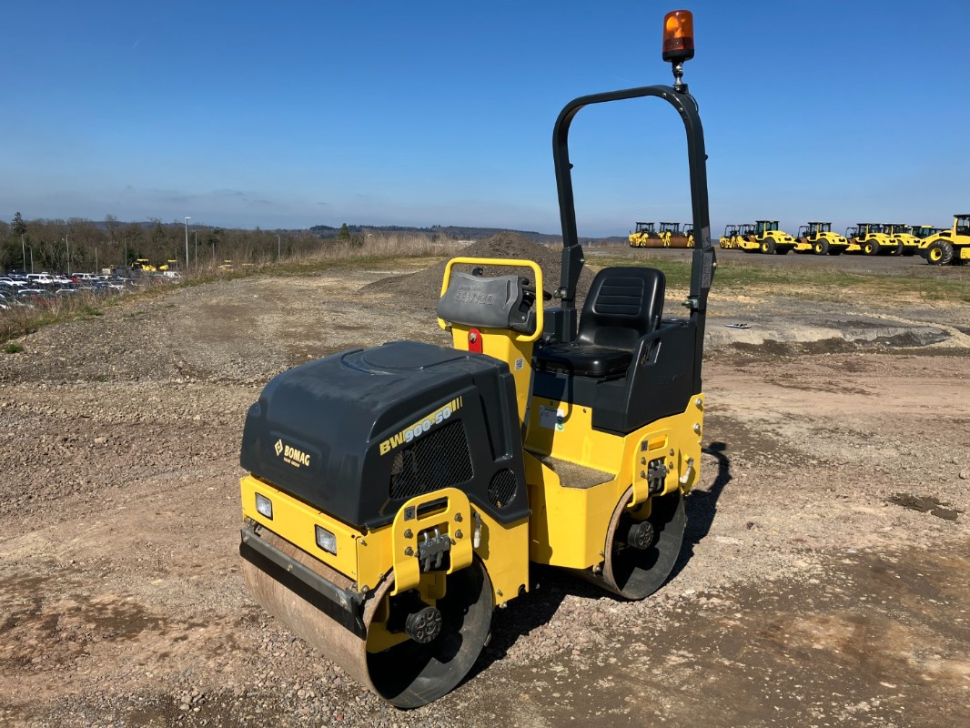 BOMAG CN BW 900-50 - Walzen: das Bild 1 BOMAG CN BW 900-50 - Walzen: das Bild 1