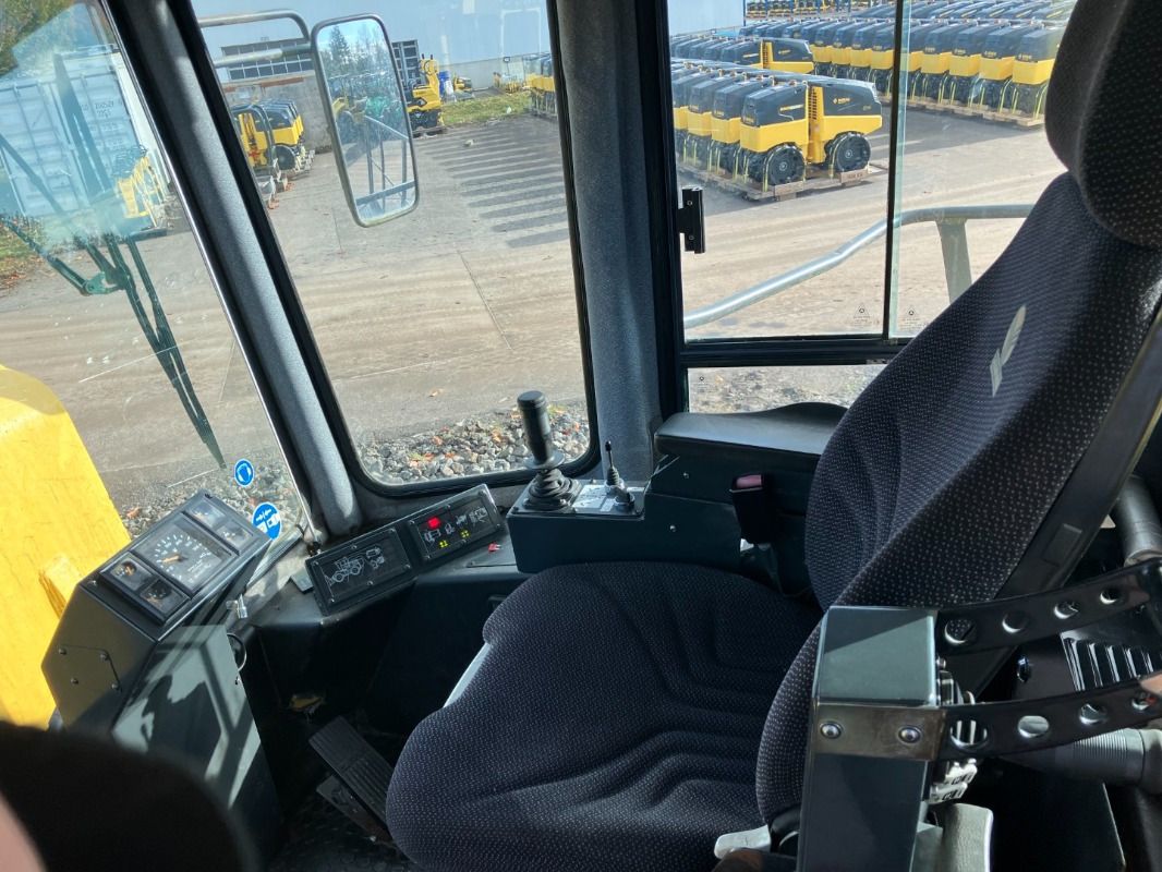 BOMAG DE BC 772 RS - Walzenzug: das Bild 5 BOMAG DE BC 772 RS - Walzenzug: das Bild 5