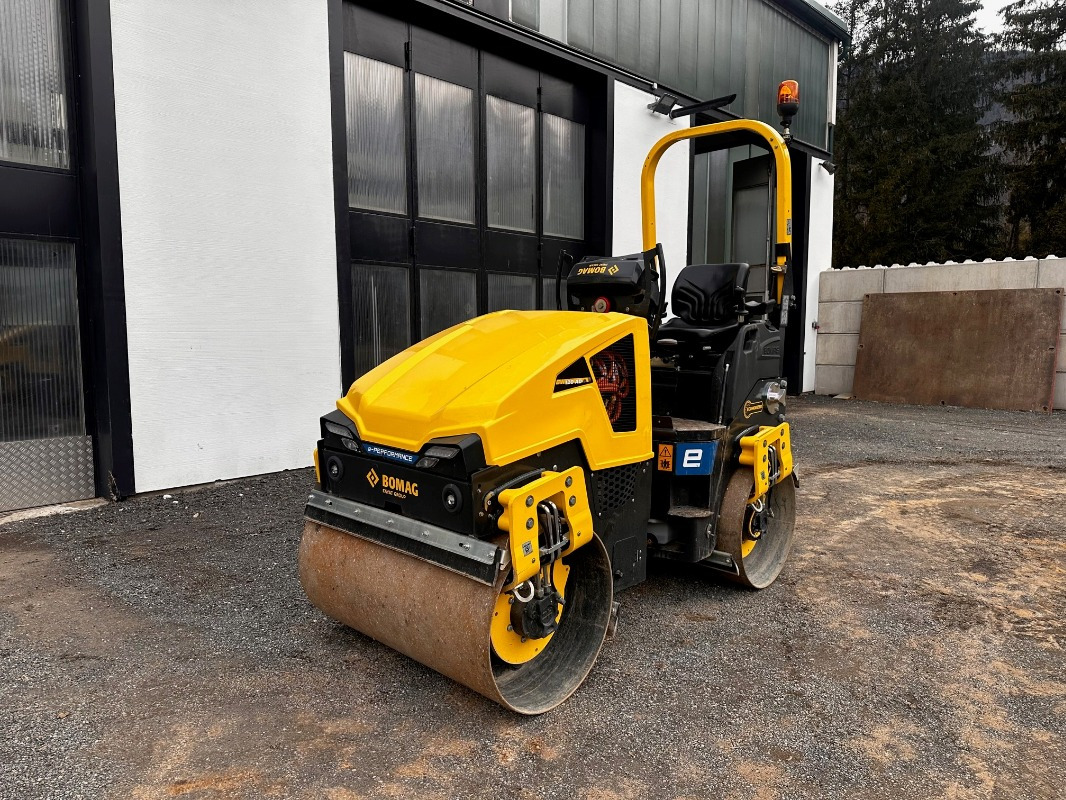 BOMAG DE BW 120 ADe-5 - Walzen: das Bild 1 BOMAG DE BW 120 ADe-5 - Walzen: das Bild 1