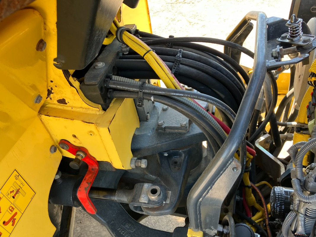 BOMAG DE BW 161 AD-5 Stage IIIb/Tier 4i - Walzen: das Bild 5 BOMAG DE BW 161 AD-5 Stage IIIb/Tier 4i - Walzen: das Bild 5
