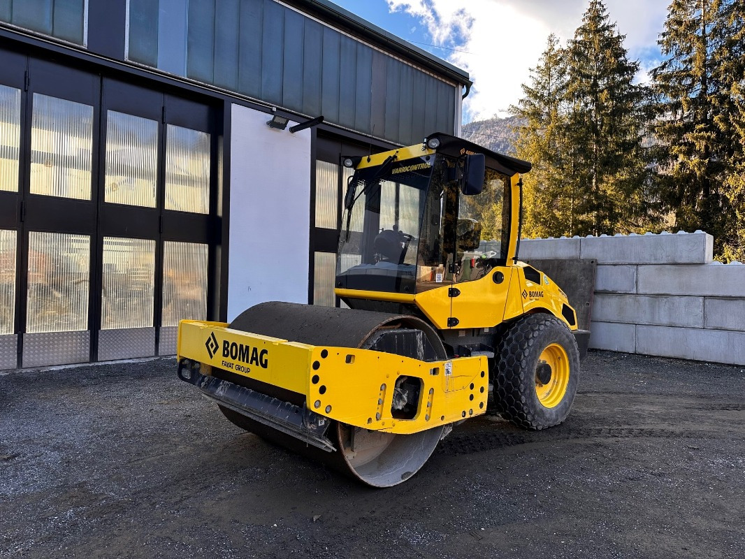 BOMAG DE BW 177 BVC-5 Stage V/Tier 4f - Walzenzug: das Bild 1 BOMAG DE BW 177 BVC-5 Stage V/Tier 4f - Walzenzug: das Bild 1
