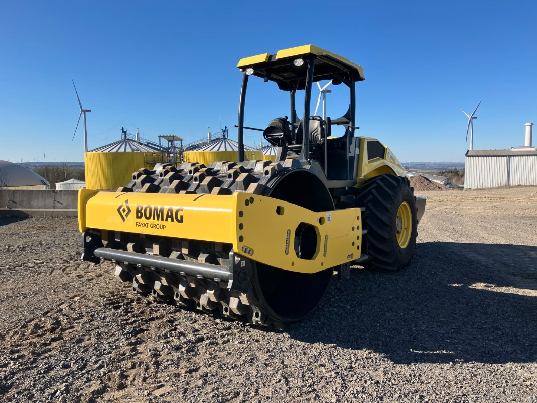 BOMAG DE BW 211 DH-5 Stage IV/TIER4f - Walzenzug: das Bild 1 BOMAG DE BW 211 DH-5 Stage IV/TIER4f - Walzenzug: das Bild 1
