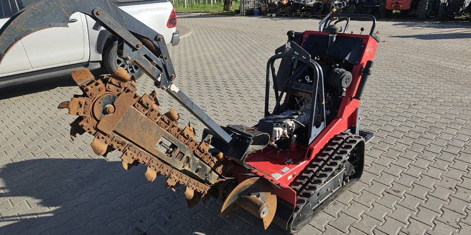 Koparka łańcuchowa Barreto 20RTK E2024TK baretto - Grabenbagger/ Grabenfräse: das Bild 2 Koparka łańcuchowa Barreto 20RTK E2024TK baretto - Grabenbagger/ Grabenfräse: das Bild 2