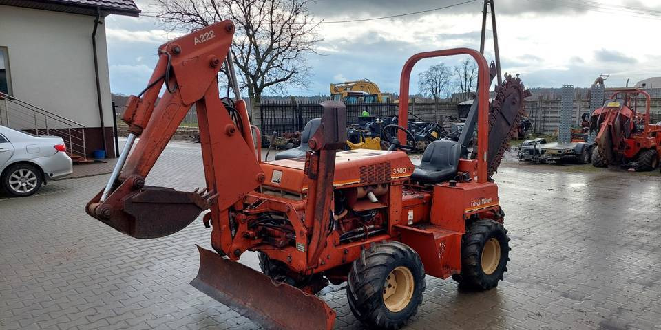 Koparka łańcuchowa Ditch Witch 3500DD - Grabenbagger/ Grabenfräse: das Bild 2 Koparka łańcuchowa Ditch Witch 3500DD - Grabenbagger/ Grabenfräse: das Bild 2