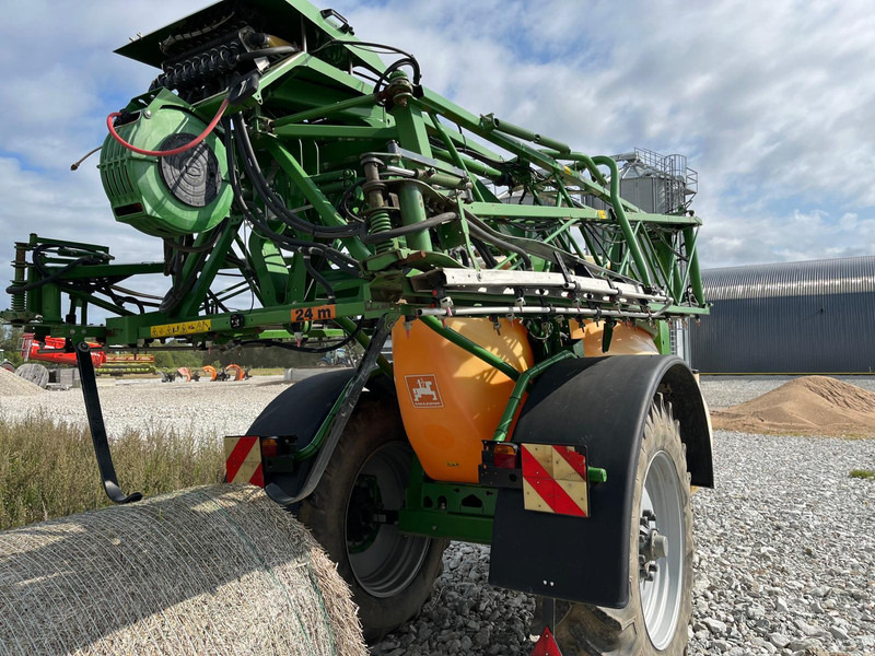 Amazone UX 4200 Special - Pflanzenschutzspritze: das Bild 4 Amazone UX 4200 Special - Pflanzenschutzspritze: das Bild 4