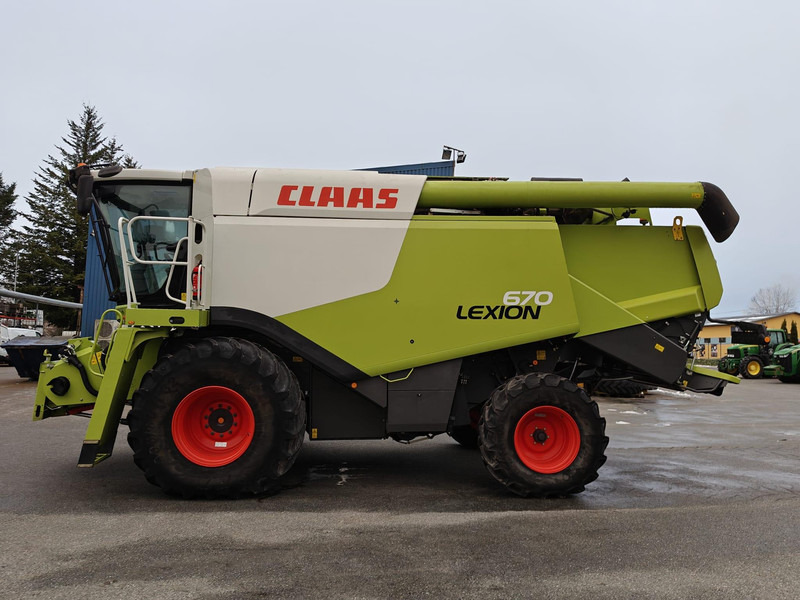 Mähdrescher Claas Lexion 670: das Bild 7 Mähdrescher Claas Lexion 670: das Bild 7