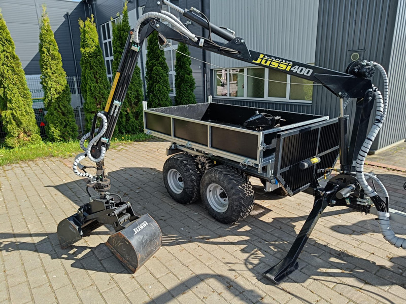 John Deere 3038E Vahva Jussi 400 - Traktor: das Bild 5 John Deere 3038E Vahva Jussi 400 - Traktor: das Bild 5