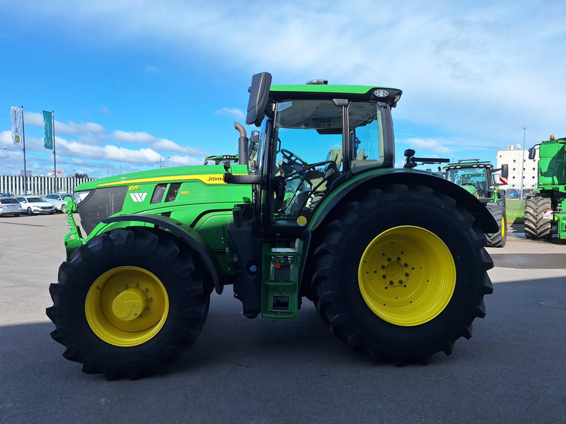 John Deere 6R 155 - Traktor: das Bild 4 John Deere 6R 155 - Traktor: das Bild 4