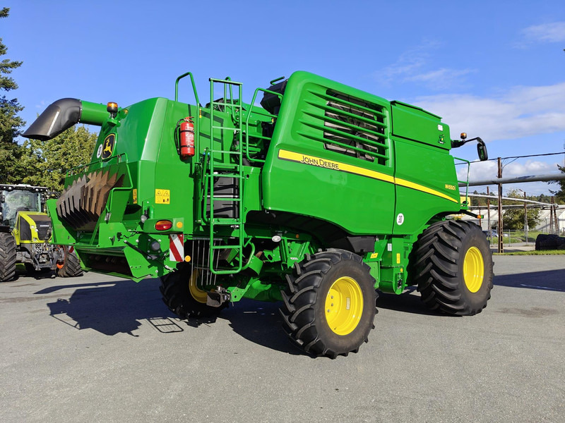 John Deere W650 i 722X - Mähdrescher: das Bild 4 John Deere W650 i 722X - Mähdrescher: das Bild 4