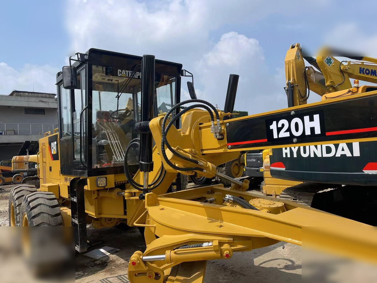 Grader CATERPILLAR 120H: das Bild 6 Grader CATERPILLAR 120H: das Bild 6