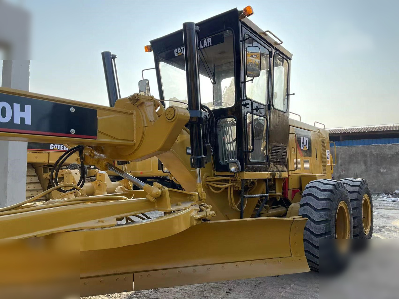 CATERPILLAR 140H - Grader: das Bild 4 CATERPILLAR 140H - Grader: das Bild 4