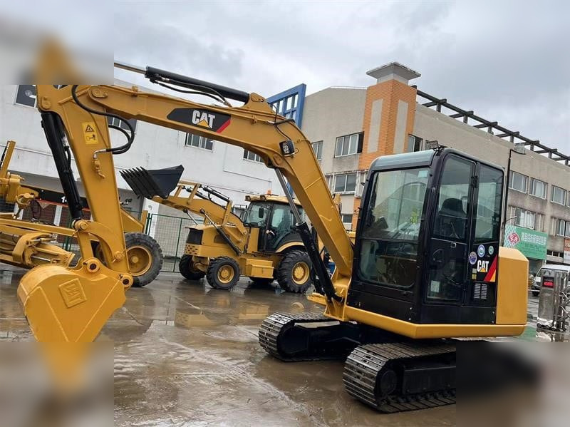 CATERPILLAR 305.5E2 - Minibagger: das Bild 1 CATERPILLAR 305.5E2 - Minibagger: das Bild 1