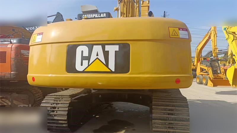 CATERPILLAR 320C - Kettenbagger: das Bild 2 CATERPILLAR 320C - Kettenbagger: das Bild 2