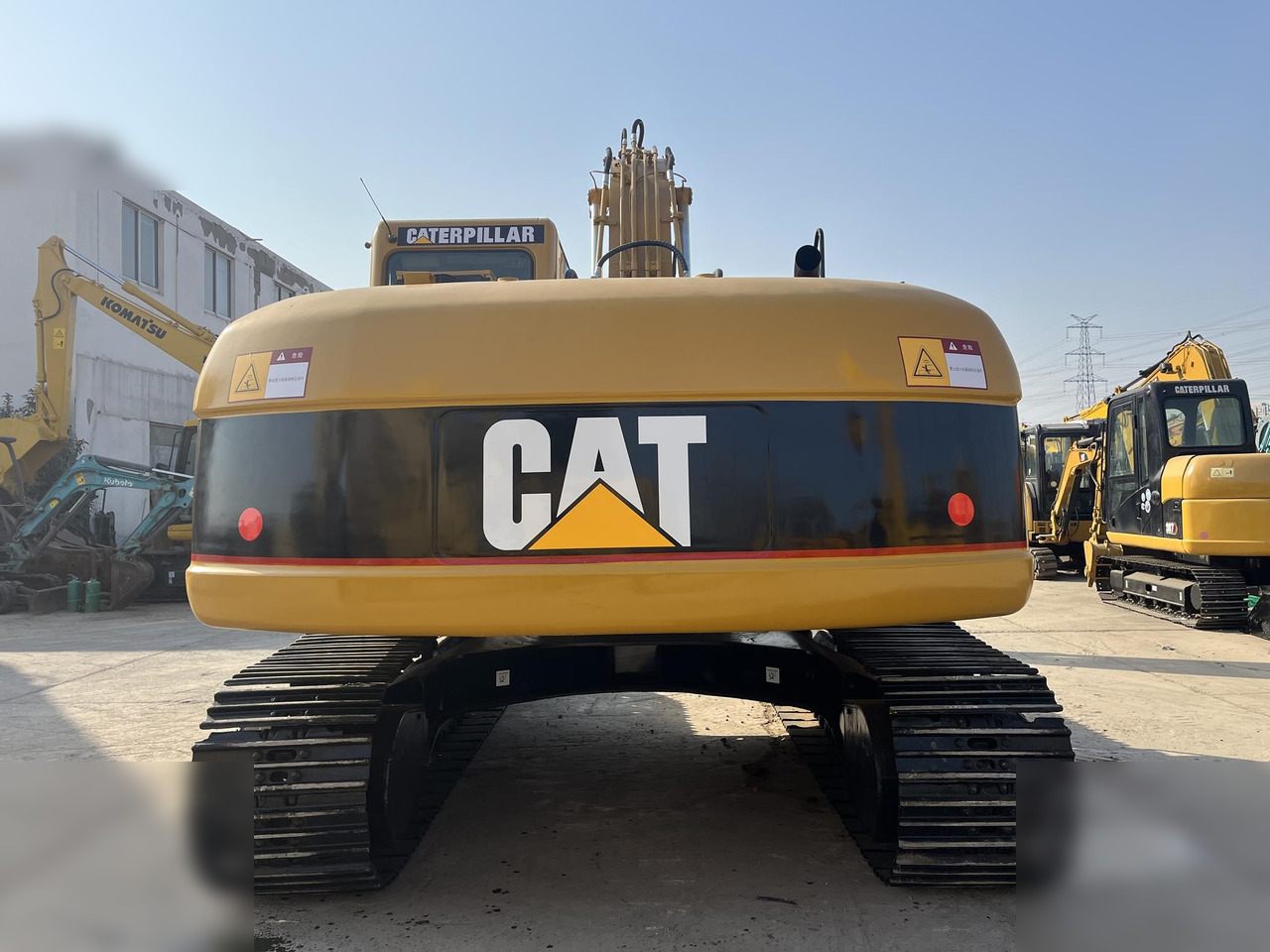 CATERPILLAR 320CL - Kettenbagger: das Bild 4 CATERPILLAR 320CL - Kettenbagger: das Bild 4