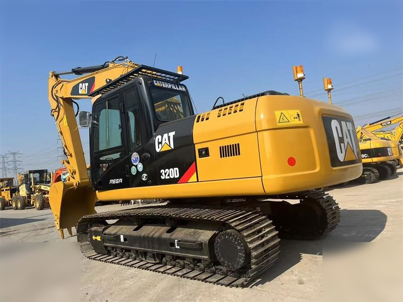 CATERPILLAR 320D - Kettenbagger: das Bild 3 CATERPILLAR 320D - Kettenbagger: das Bild 3