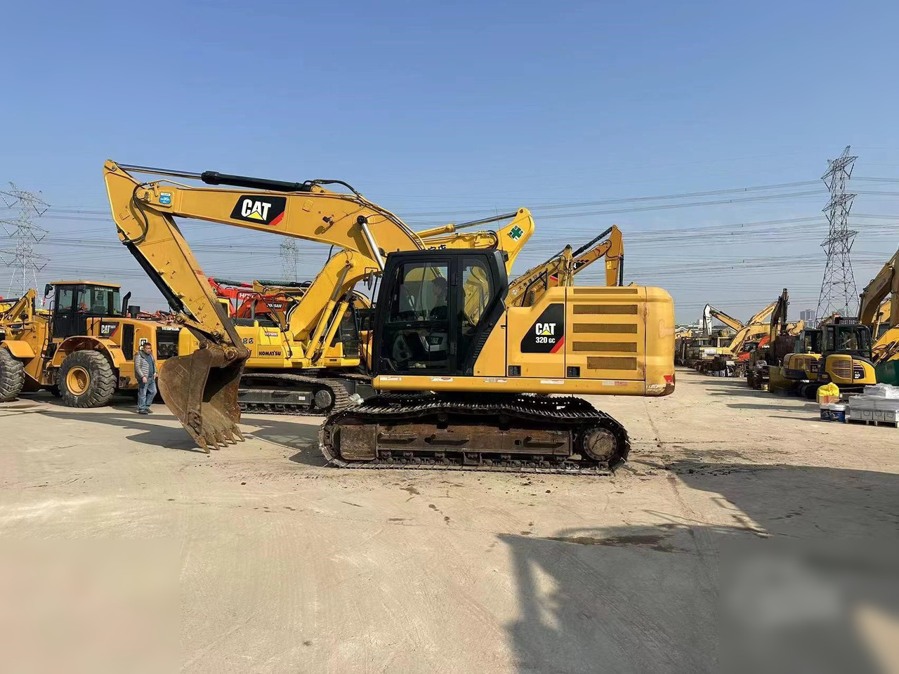 CATERPILLAR 320GC - Kettenbagger: das Bild 2 CATERPILLAR 320GC - Kettenbagger: das Bild 2