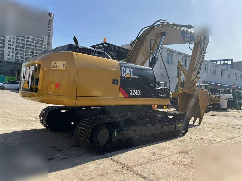 CATERPILLAR 324DL - Kettenbagger: das Bild 2 CATERPILLAR 324DL - Kettenbagger: das Bild 2