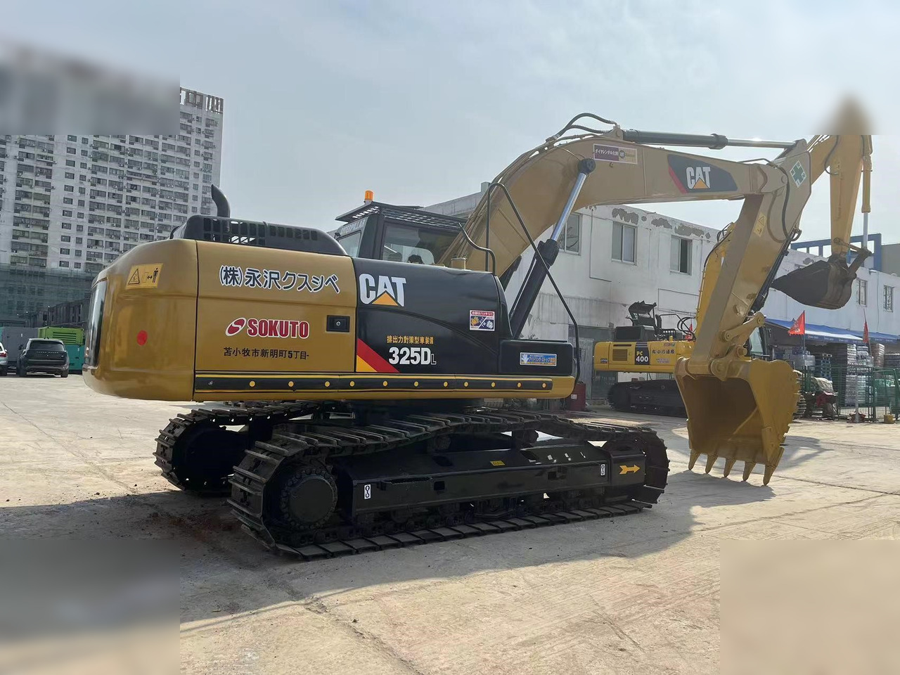 CATERPILLAR 325DL - Kettenbagger: das Bild 2 CATERPILLAR 325DL - Kettenbagger: das Bild 2