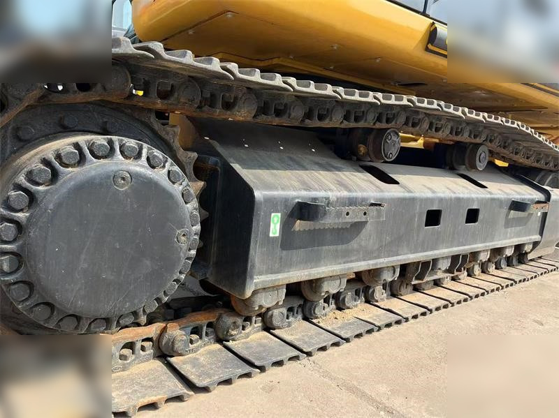 CATERPILLAR 330D - Kettenbagger: das Bild 4 CATERPILLAR 330D - Kettenbagger: das Bild 4