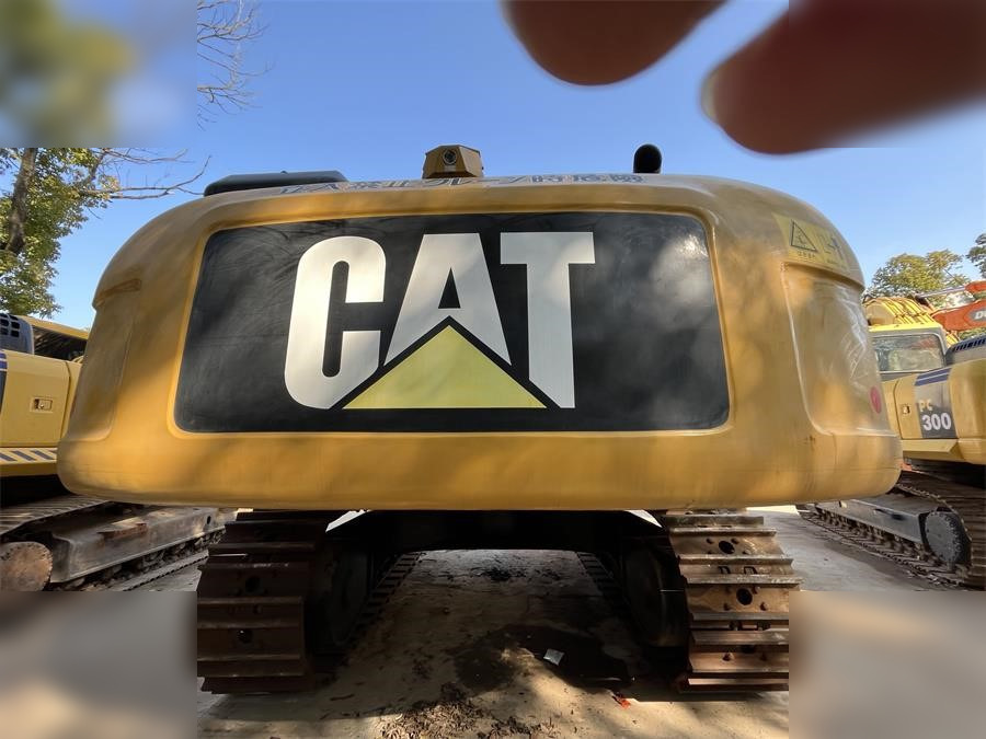 CATERPILLAR 336D2 - Kettenbagger: das Bild 2 CATERPILLAR 336D2 - Kettenbagger: das Bild 2