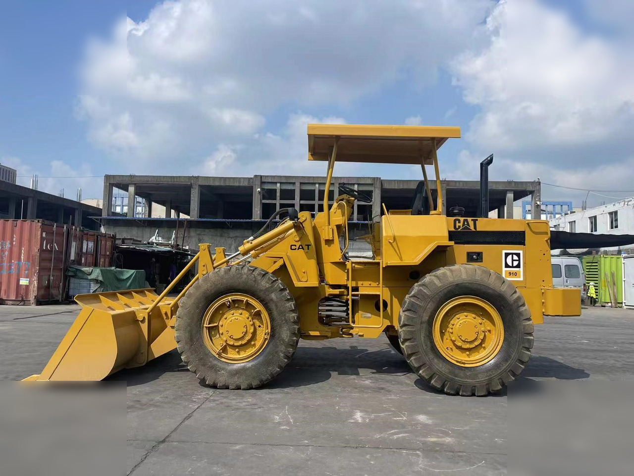 CATERPILLAR 910 - Radlader: das Bild 1 CATERPILLAR 910 - Radlader: das Bild 1